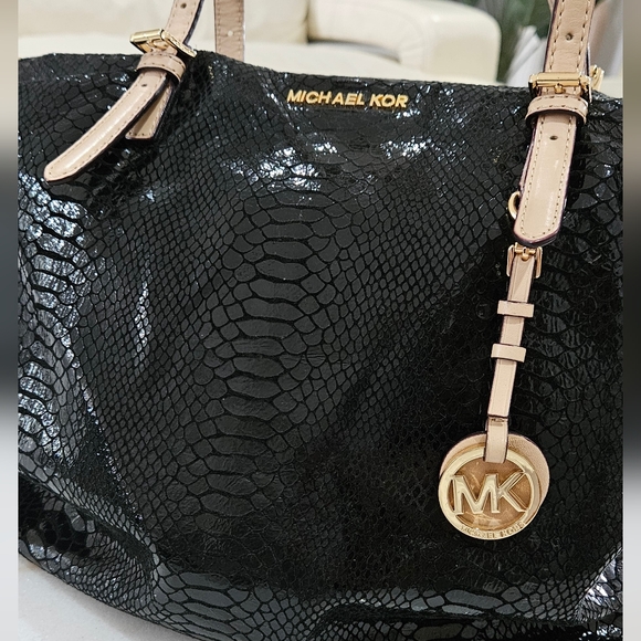 Michael Kors Black Snake-Embossed Tote Bag NWOT - Picture 1 of 17